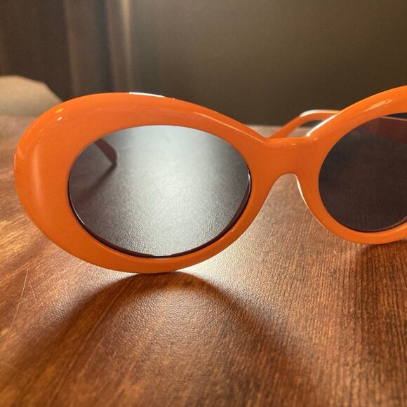 NWOT Unbranded Women's Rounded Oval Orange Cat Eye Kurt Cobain Style Sunglasses - Picture 1 of 6